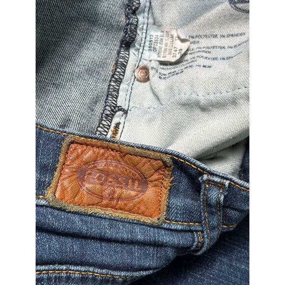 Fossil Slim Boyfriend Jeans Womens 29 Blue Medium Wash Distressed Denim Casual - Picture 5 of 8